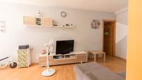 Living room of Flat for sale in Riudoms  with Air Conditioner, Heating and Parquet flooring