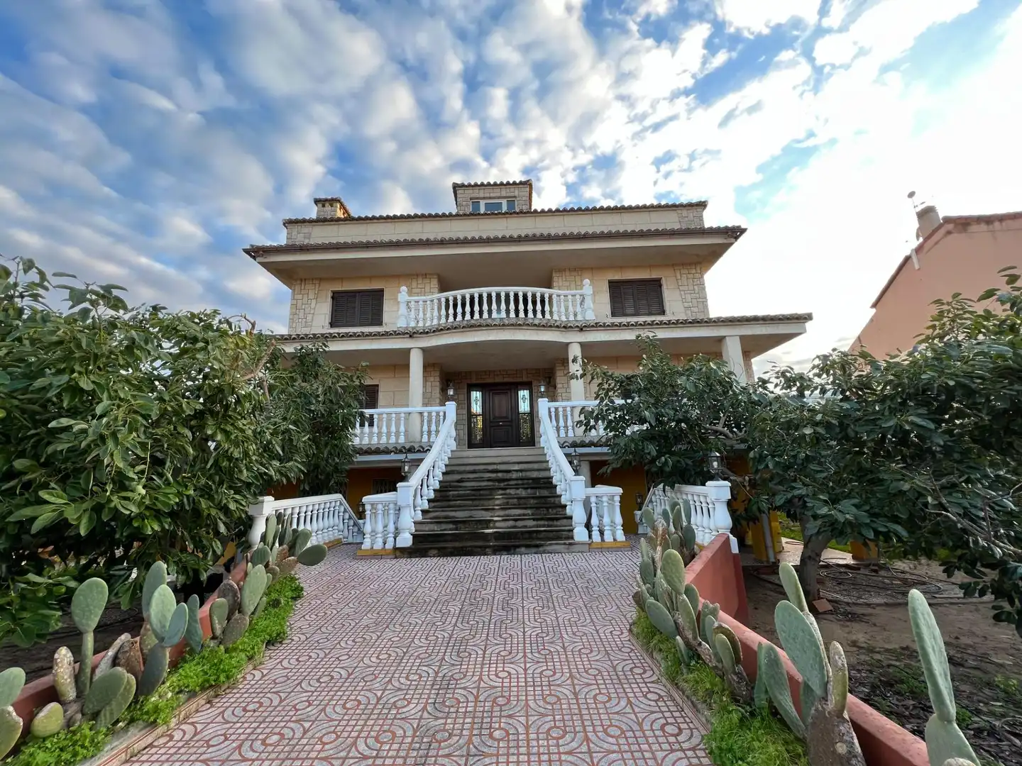 Vista exterior de Casa o chalet en venta en Polinyà de Xúquer con Calefacción, Jardín privado y Terraza