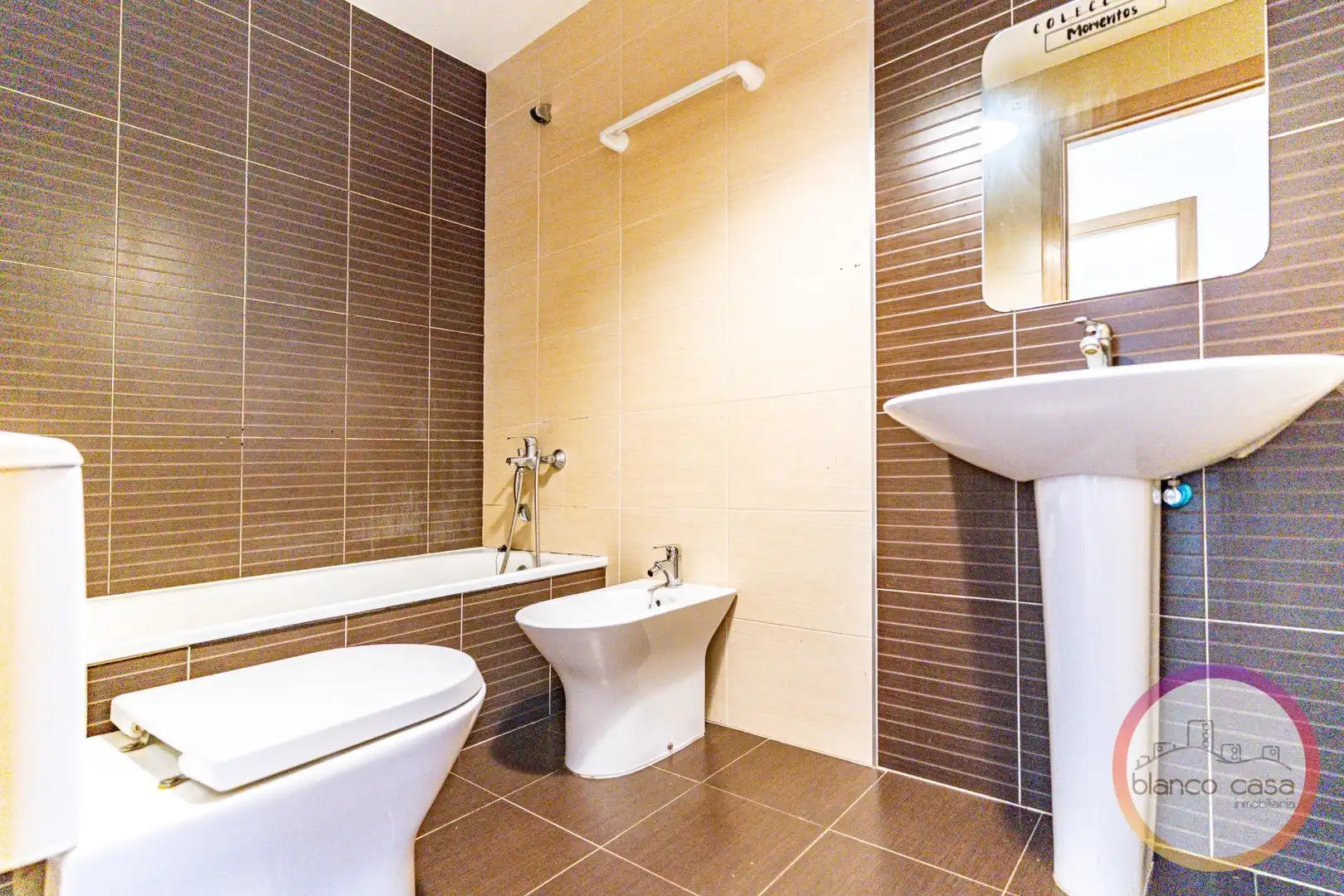 Baño de Piso en venta en Carballo con Calefacción, Amueblado y Balcón