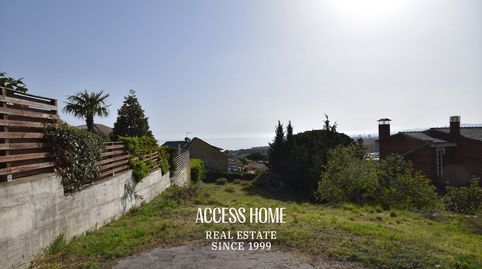 Magnifica parcela con vistas a mar en venta en Teià.