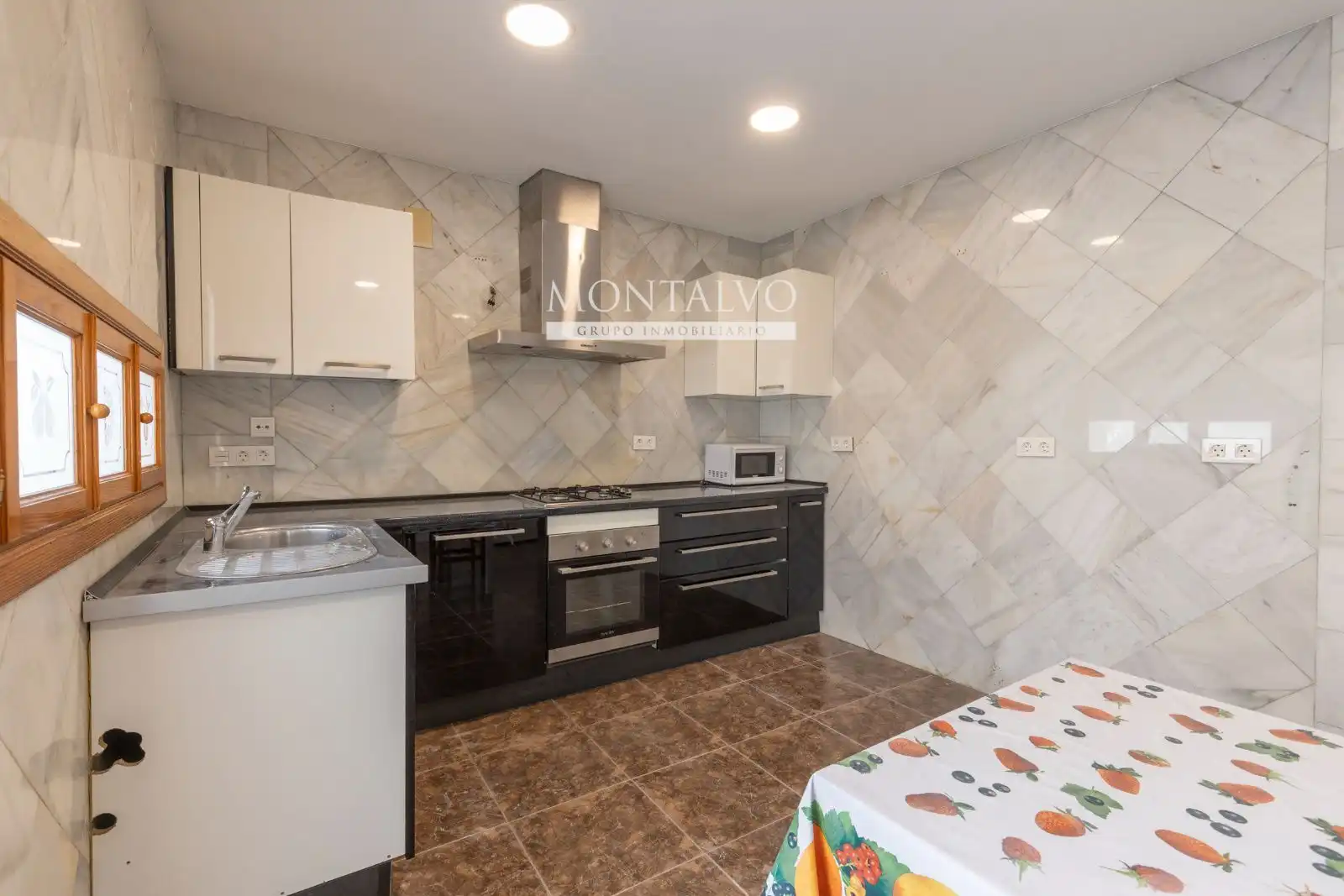 Cocina de Ático en venta en Atarfe con Aire acondicionado, Calefacción y Terraza