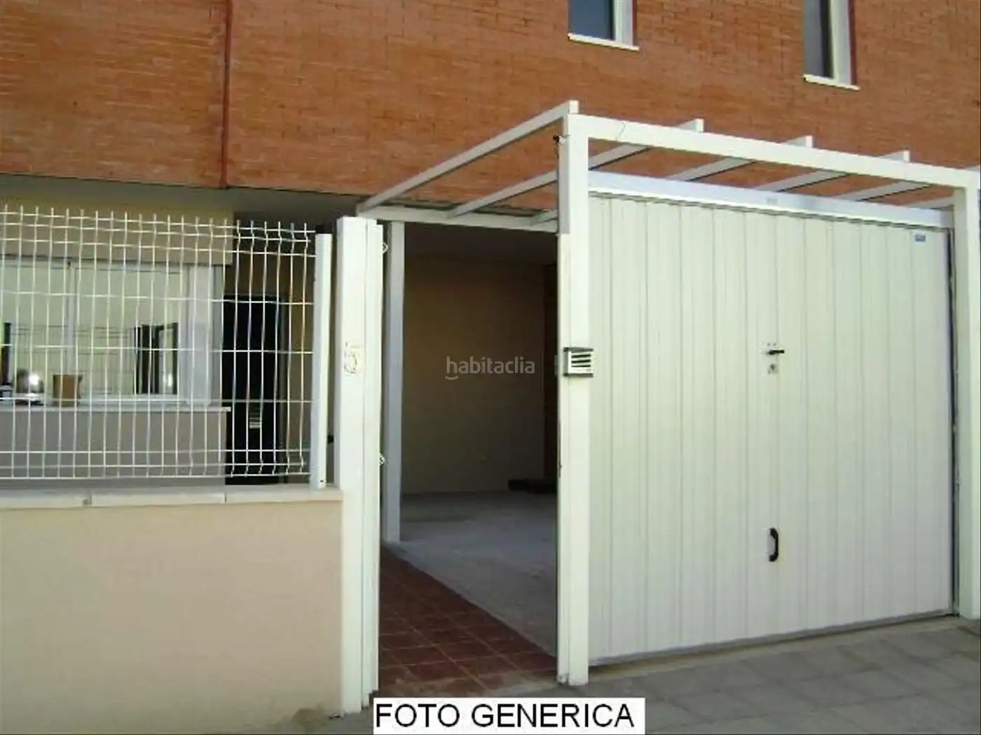 Casa aparellada en venda a Calle Luís de Góngora 20, imagen 5