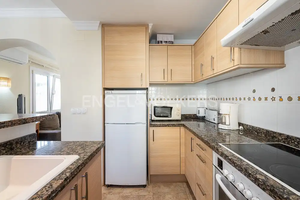 Kitchen of Houses for sale in Oliva  with Air Conditioner, Heating and Private garden