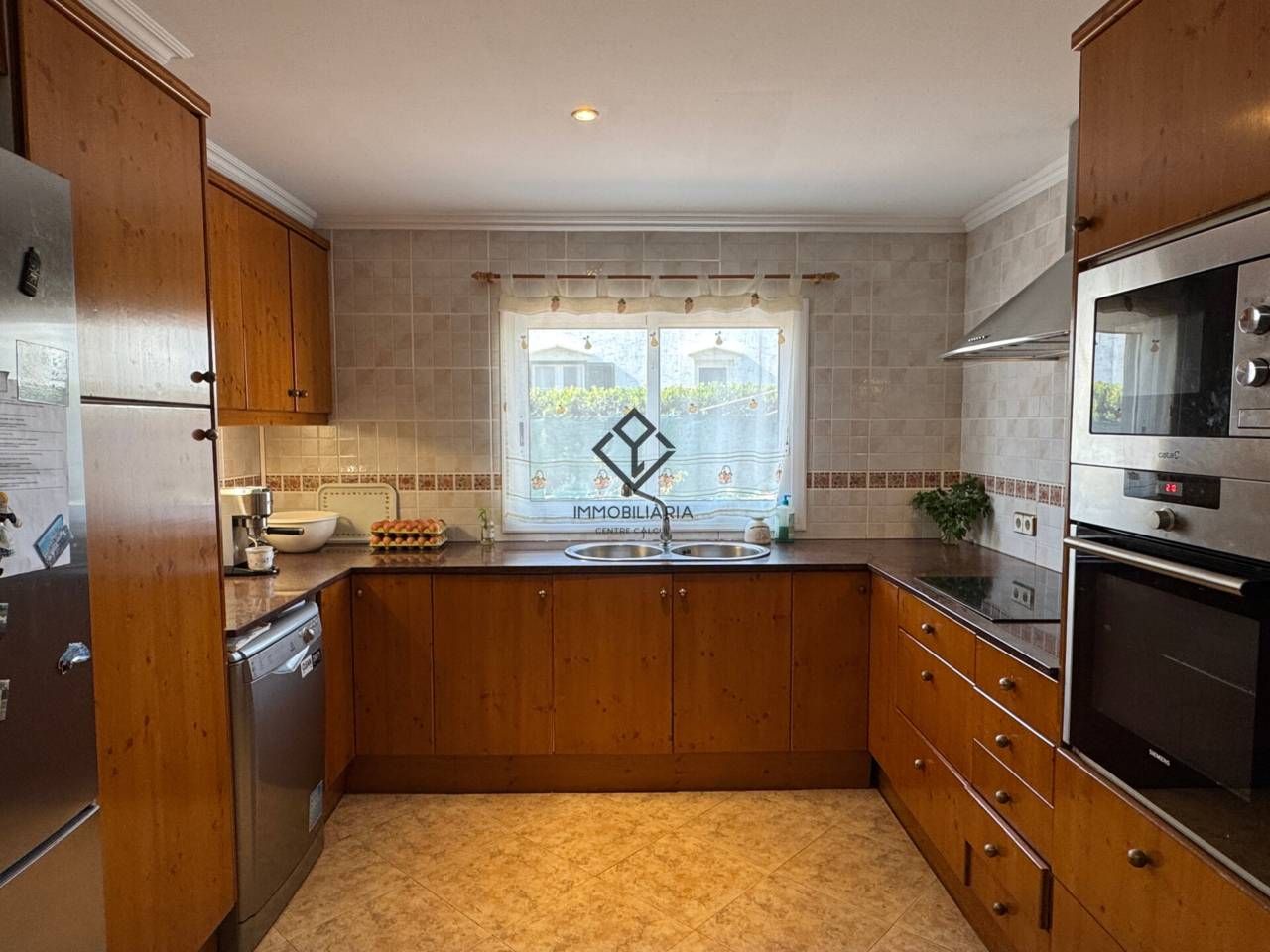 Cuina de Apartament en venda en Ciutadella de Menorca amb Aire condicionat, Jardí privat i Terrassa