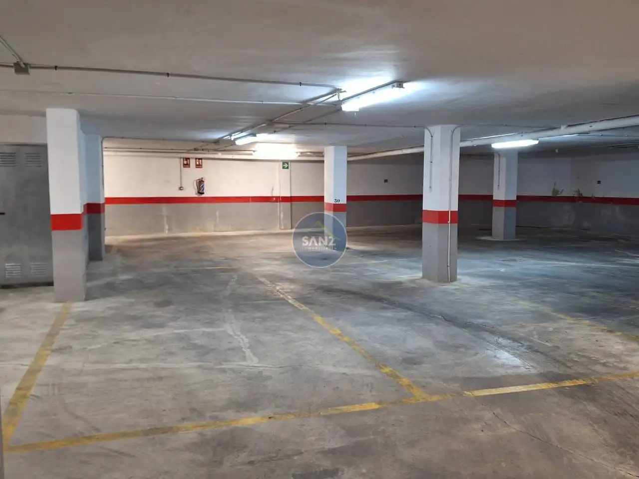 Aparcamiento con ascensor en venta en Treballadors, imagen 9