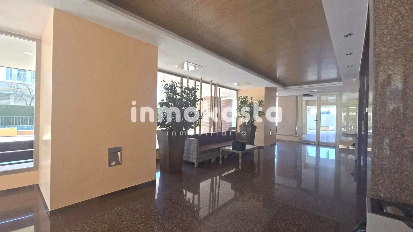Piso en venta en Benidorm con Aire acondicionado, Terraza y Trastero
