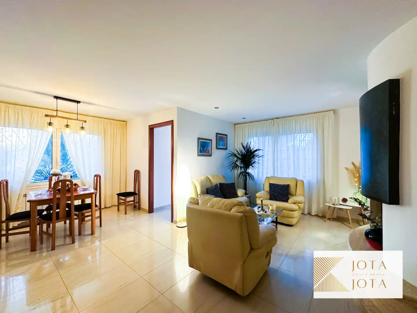 Casa con piscina en venta en Lloret Verd - Els Pinars, imagen 9