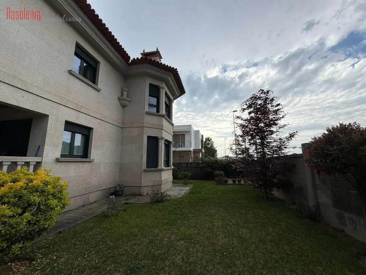 Exterior view of Houses for sale in Vigo   with Heating, Private garden and Terrace