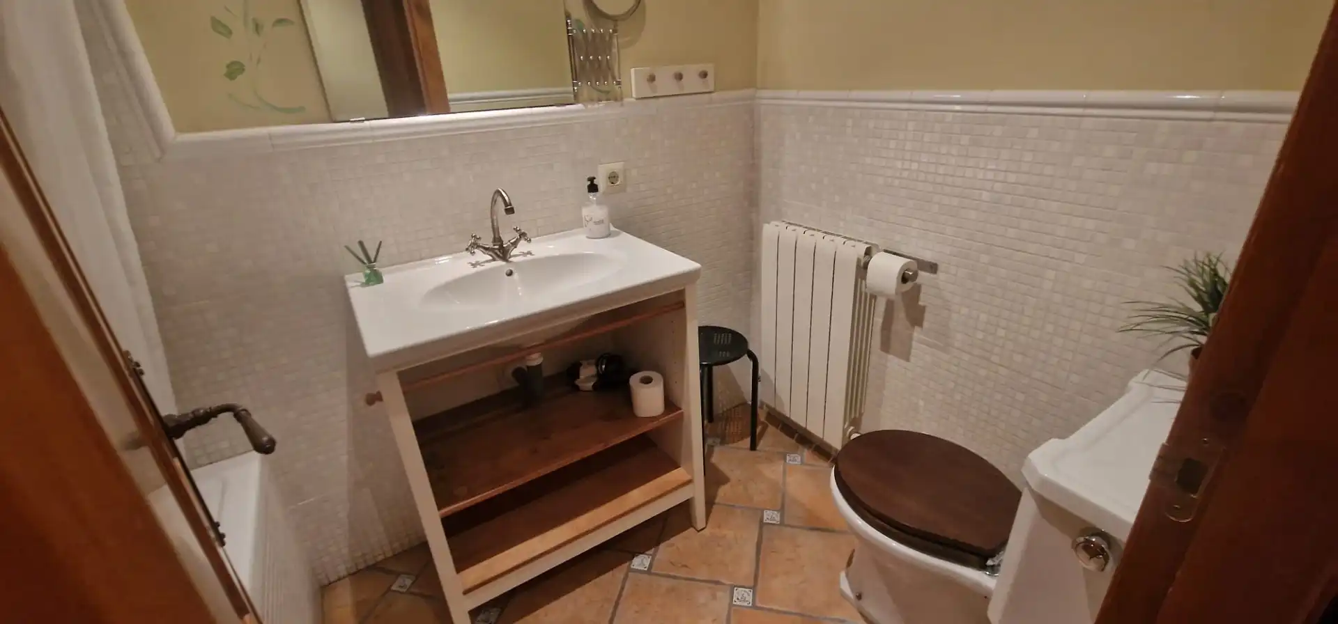 Bathroom of Country homes for sale in Espirdo  with Heating, Private garden and Furnished