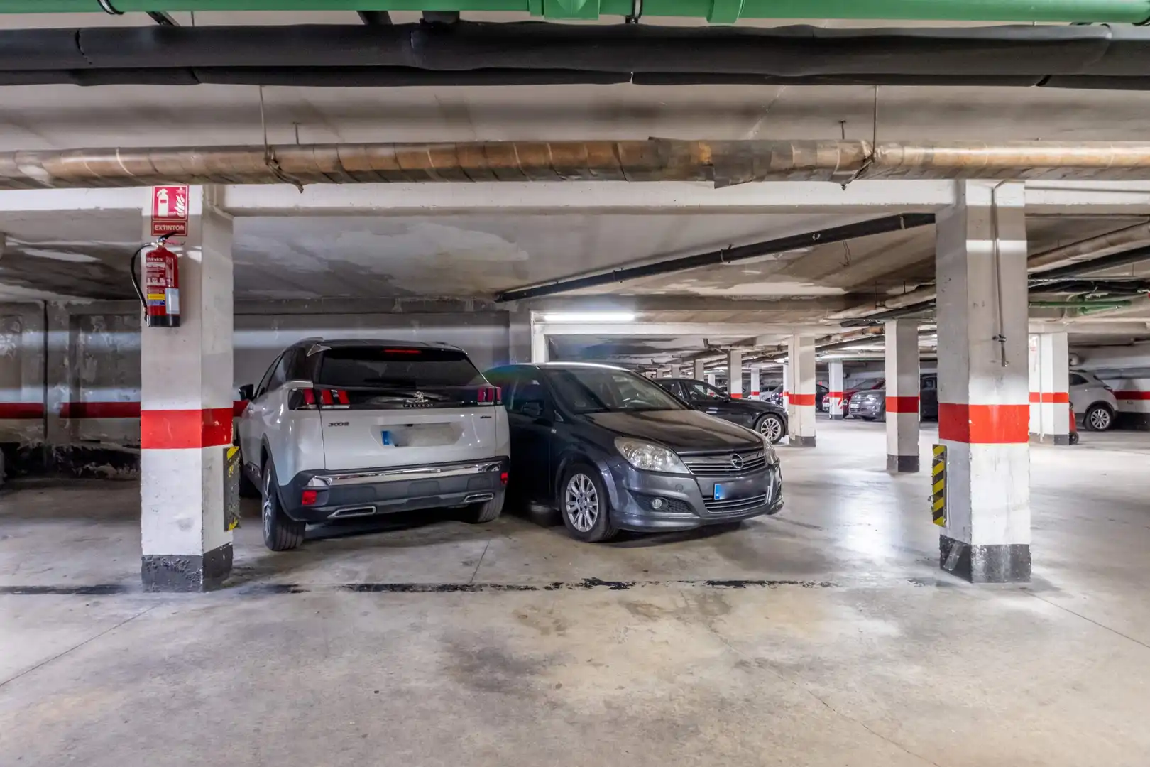 Parking of Flat for sale in Utebo  with Air Conditioner, Heating and Balcony