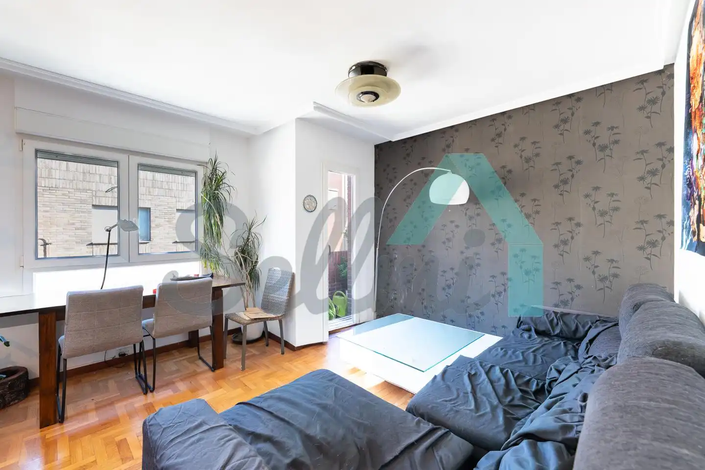 Flat with terrace for sale in Calle La Campona