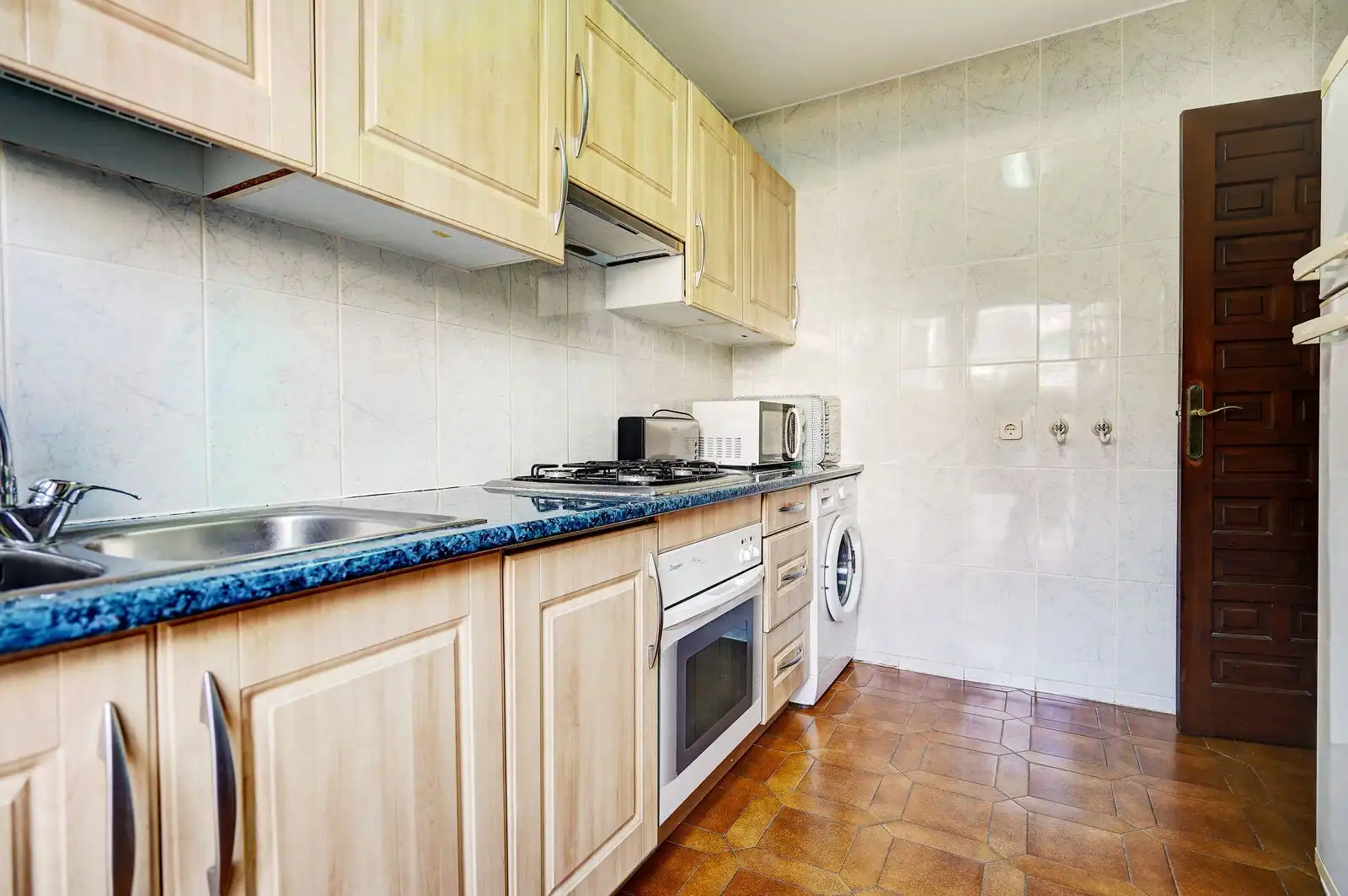 Cocina de Casa adosada en venta en Marbella con Aire acondicionado, Terraza y Amueblado