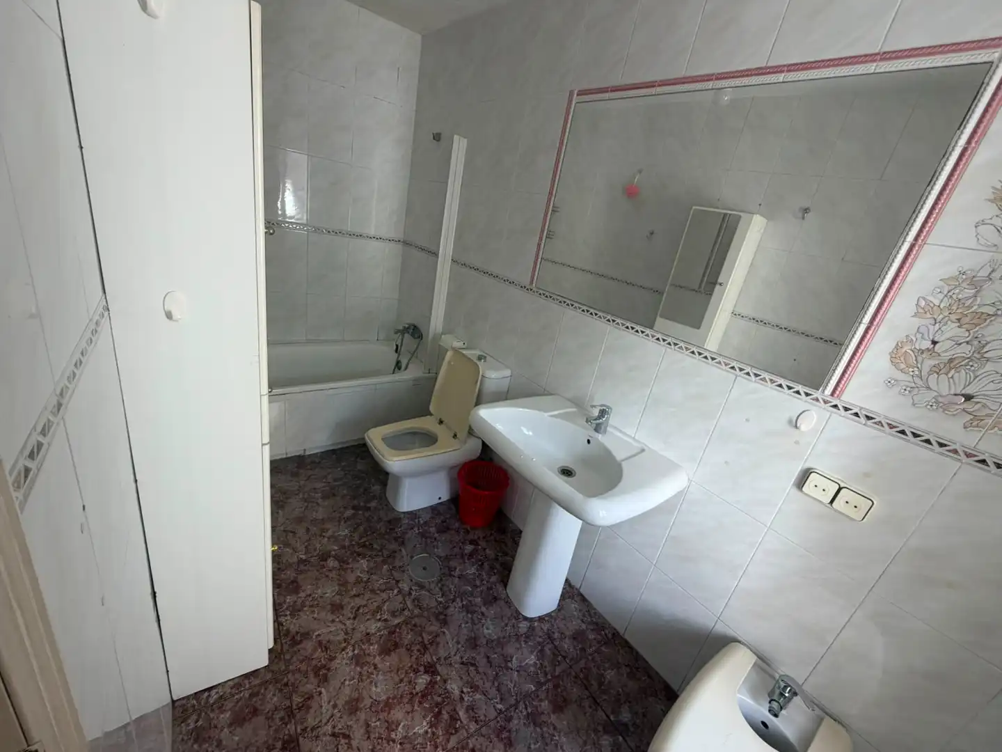 Baño de Casa o chalet en venta en Jaén con Jardín privado, Terraza y Trastero