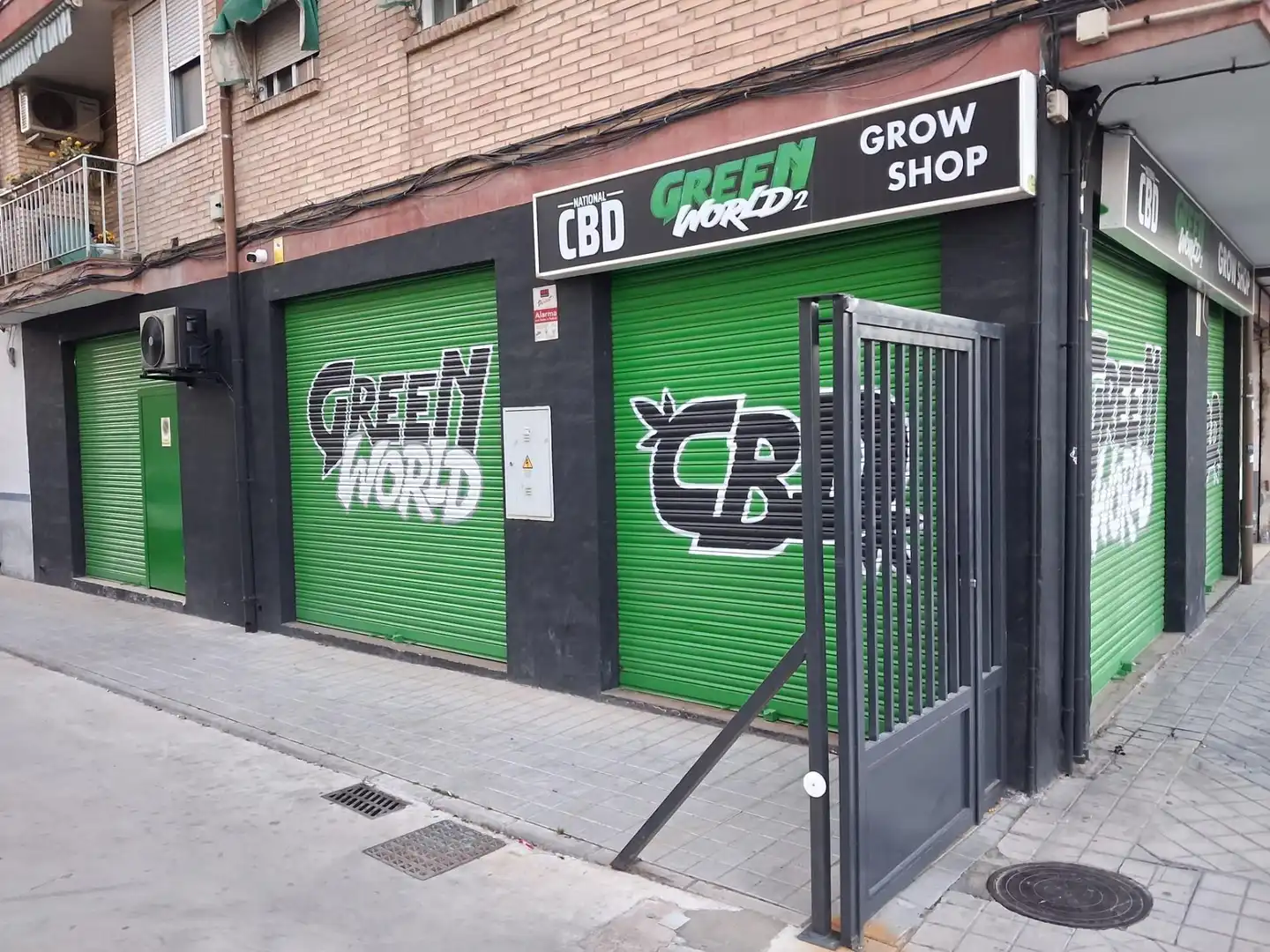 Geschaftsraum zur Miete in  Granada Capital