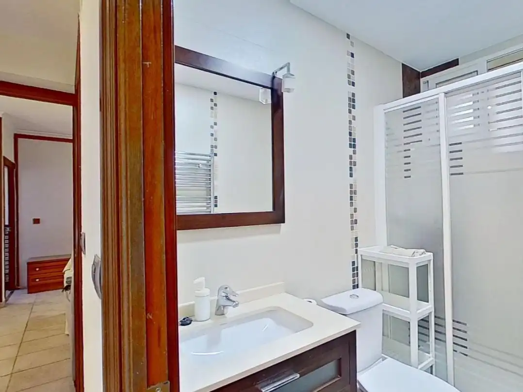 Bathroom of Flat for share in Norte