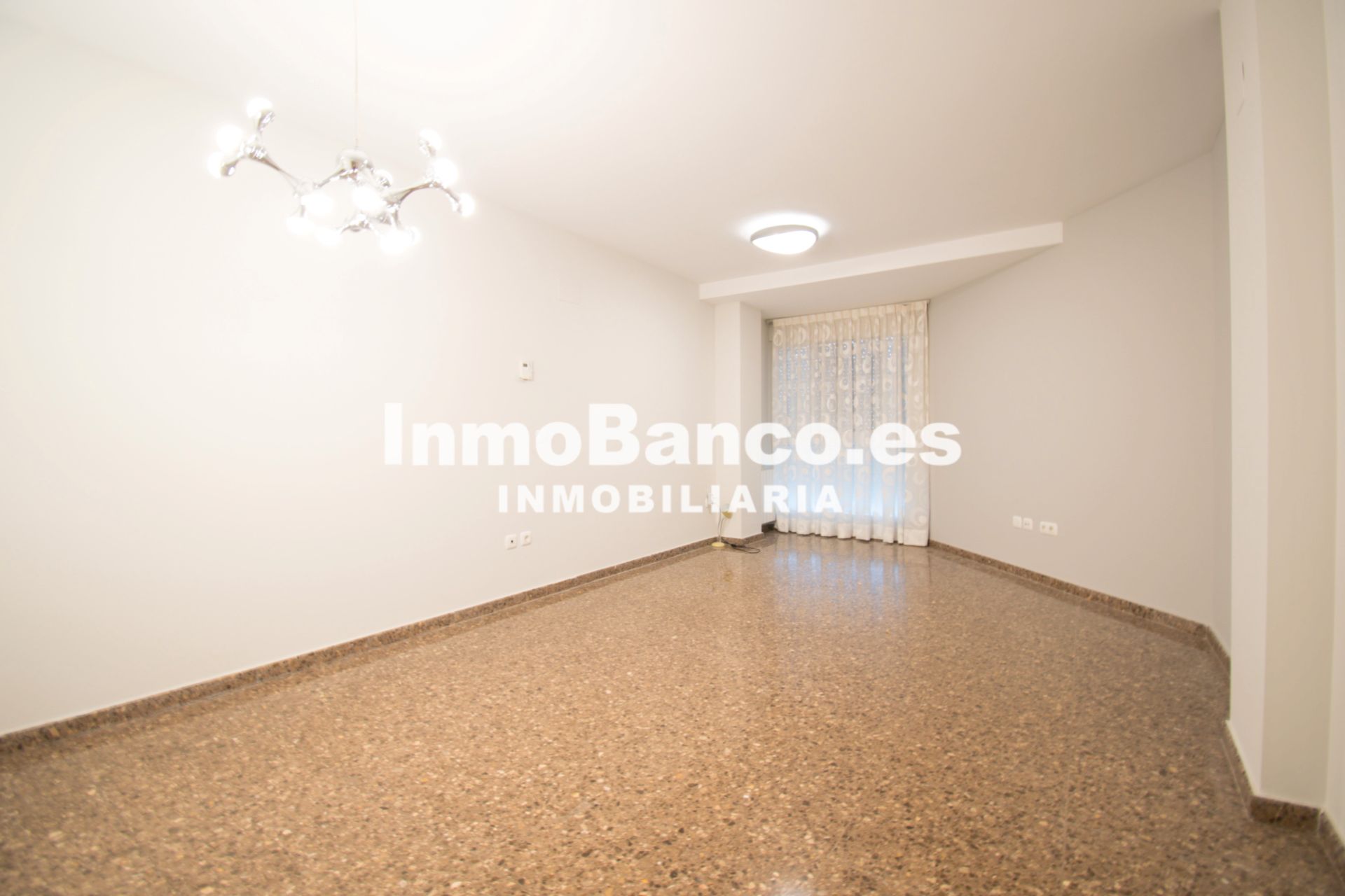 Sala de estar de Piso de alquiler en Torrent con Calefacción y Terraza