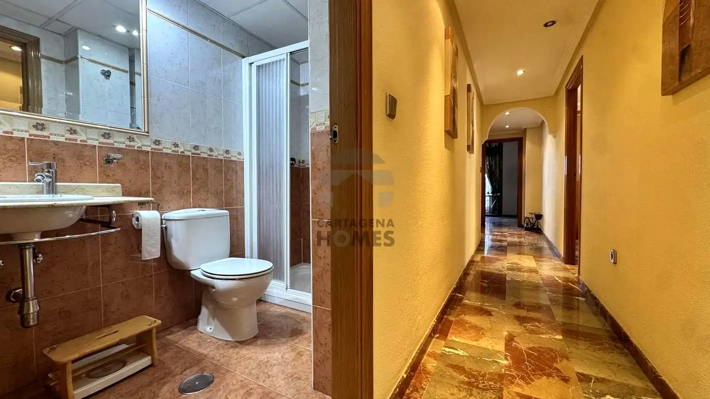 Ático en venta en Cartagena con Aire acondicionado, Terraza y Amueblado