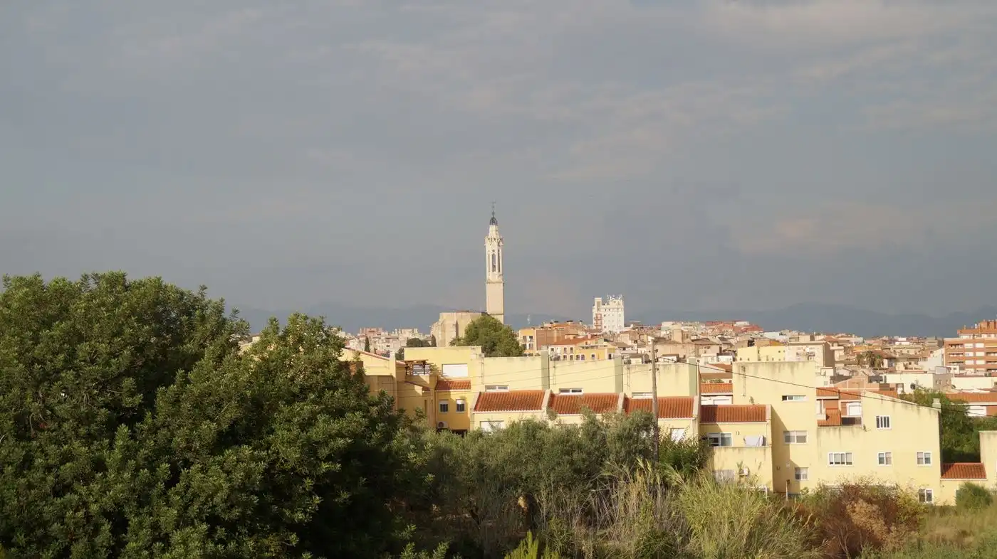 Vista exterior de Finca rústica en venda en Valls amb Calefacció, Jardí privat i Terrassa