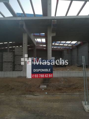 Nave industrial en Alquiler en Cornellà del Terri