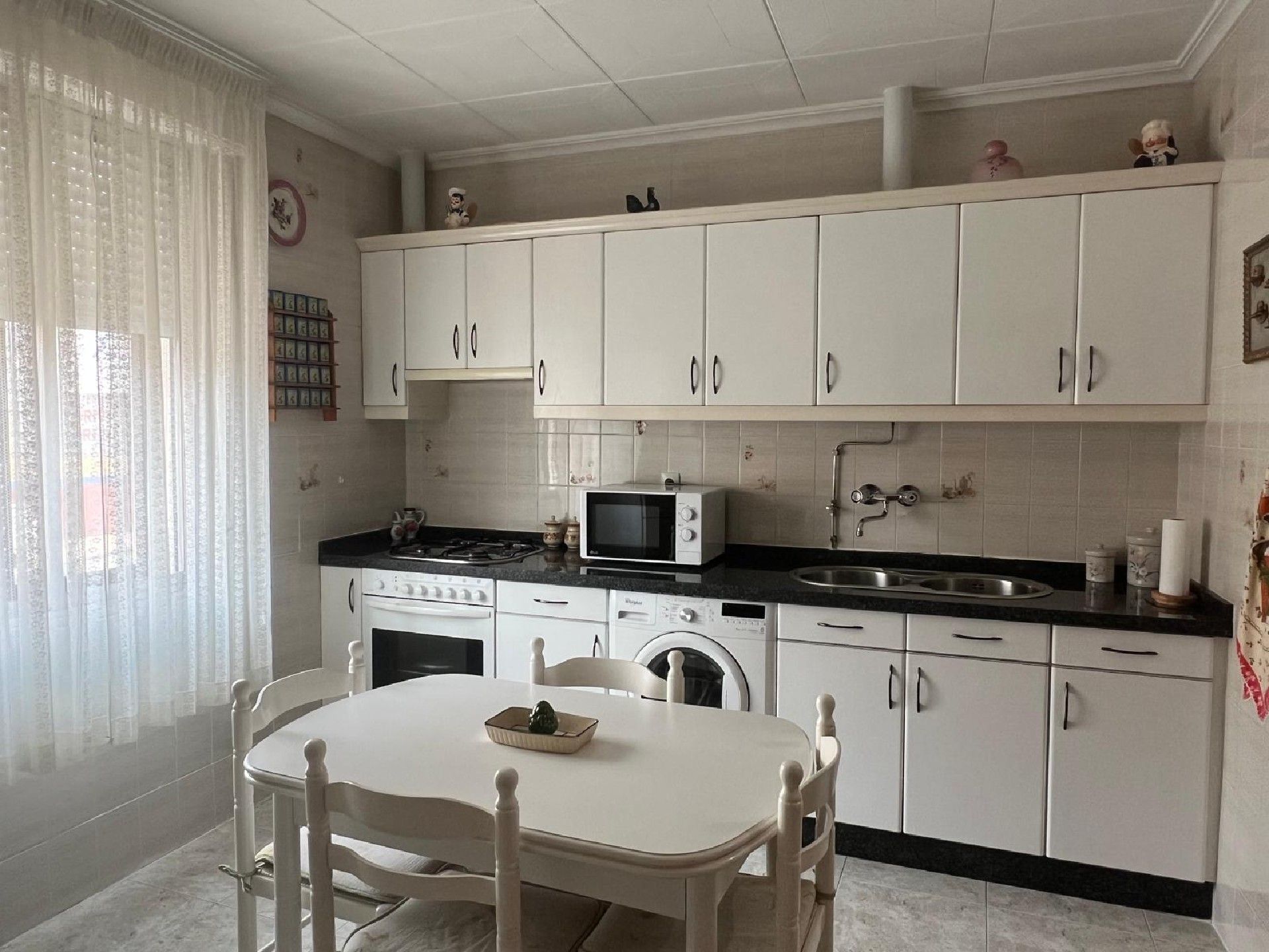 House or chalet for sale in La Bañeza