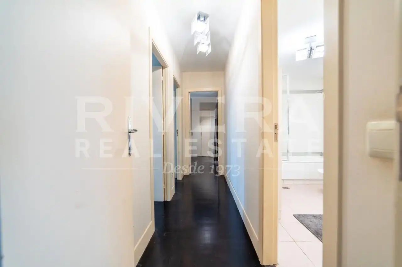Flat for sale in Vigo   with Heating