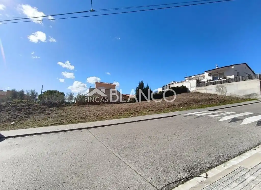 Terreno residencial en venta en Piera, imagen 3