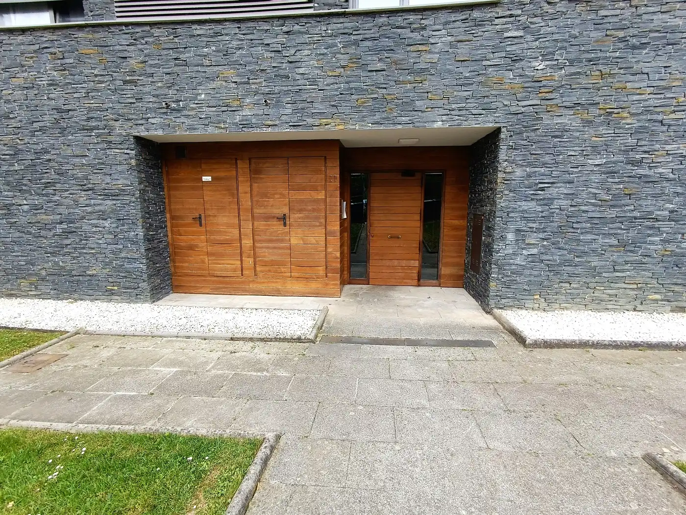 Vista exterior de Ático en venta en Urduliz con Calefacción, Terraza y Trastero