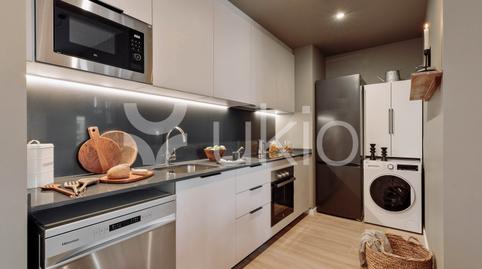 Foto 3 de Apartament de lloguer a Carrer de Floridablanca, Sant Antoni, Barcelona