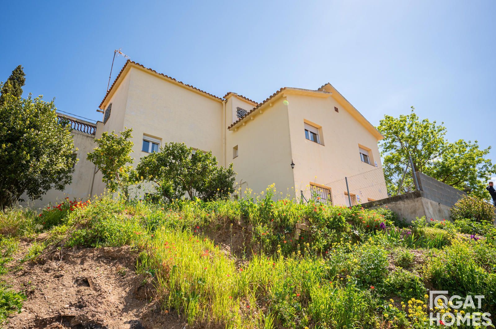 Vista exterior de Casa o chalet en venta en Sant Cugat del Vallès con Terraza