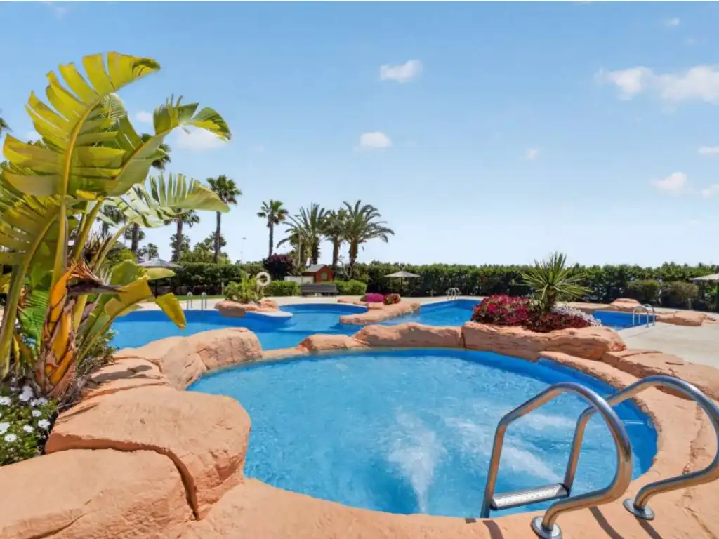 Apartament amb piscina en venda a Orihuela Costa
