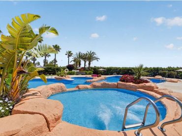 Apartament amb piscina en venda a Orihuela Costa