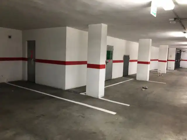 Parkplatz von Lagerraum zum Verkauf in Don Benito