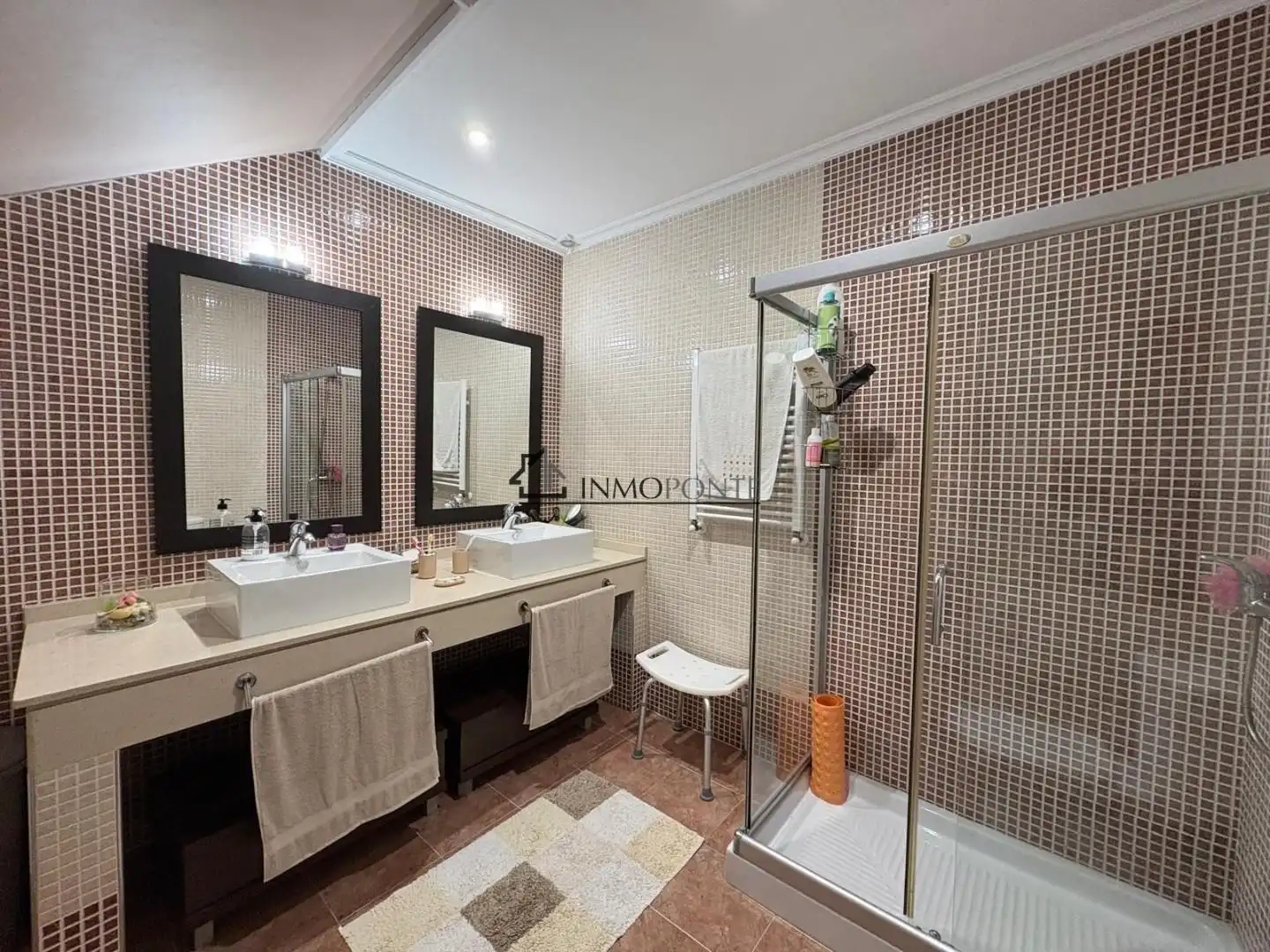 Baño de Casa adosada en venta en Soutomaior con Calefacción, Jardín privado y Terraza