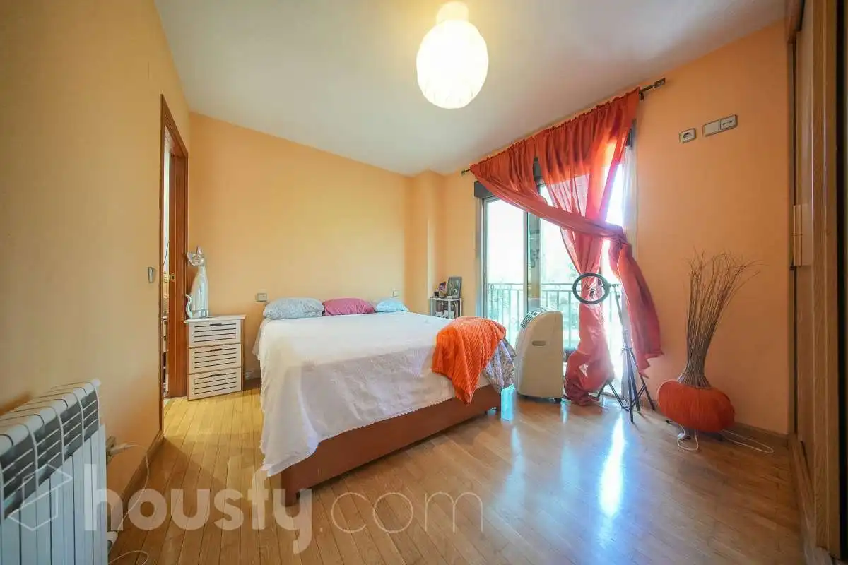Flat for sale in Cine, Campamento