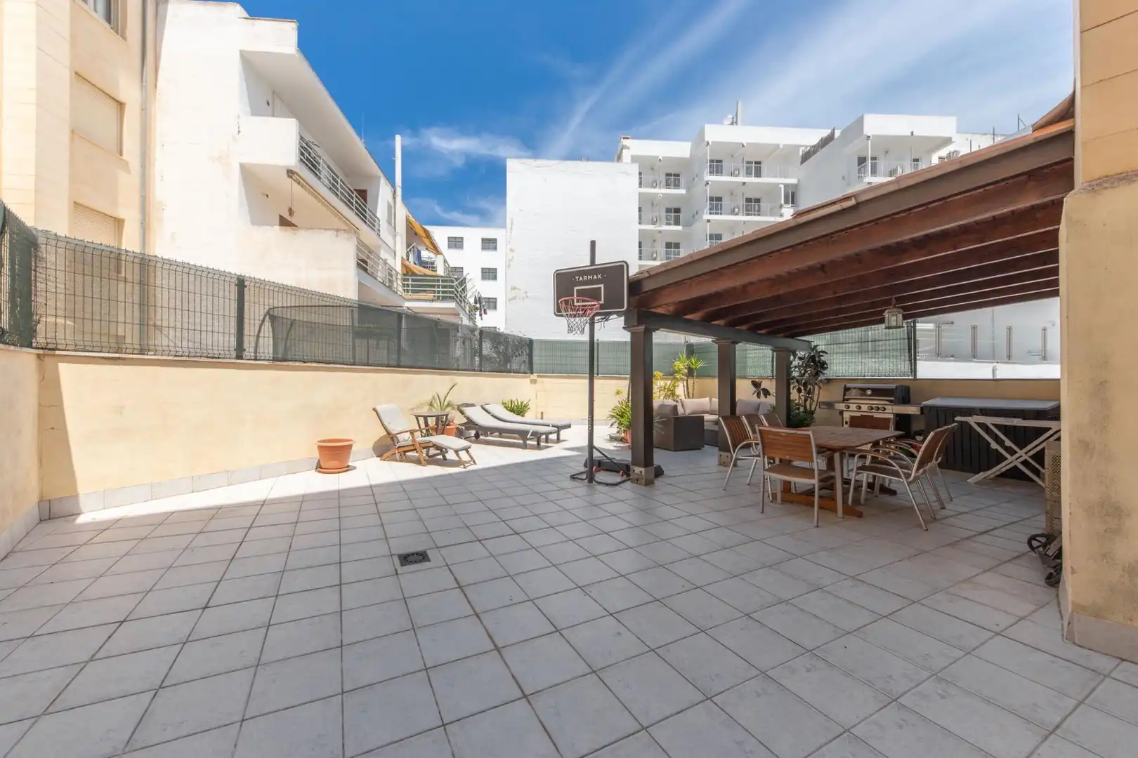 Terraza de Piso en venta en Alcúdia con Calefacción, Terraza y Amueblado