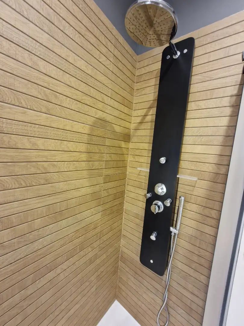 Bathroom of Flat for rent in Bilbao   with Heating, Parquet flooring and Furnished