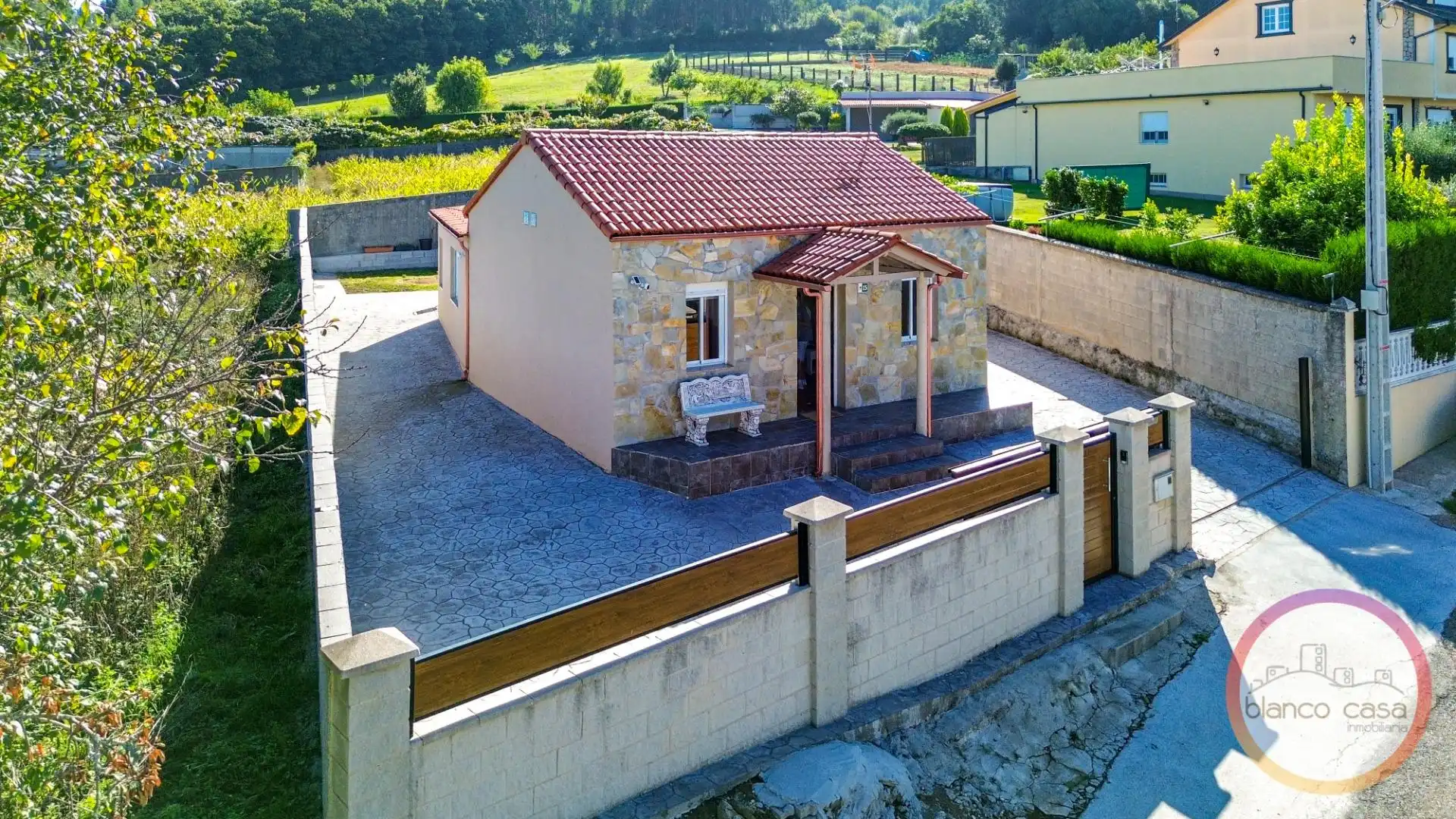 Haus zum Verkauf in Carballo, imagen 40