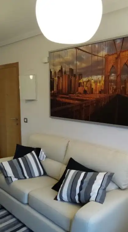 Sala de estar de Apartamento en venta en Oviedo  con Calefacción, Parquet y Trastero
