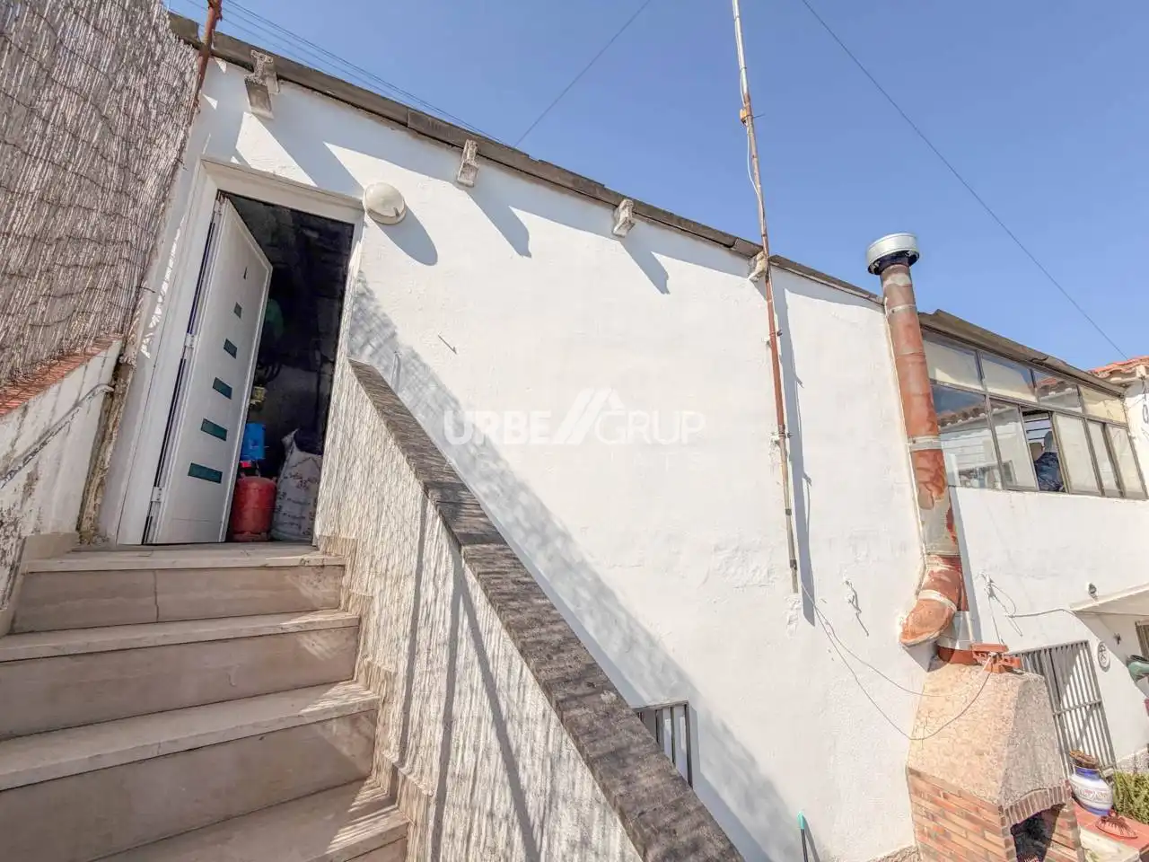 Exterior view of Houses for sale in Terrassa  with Heating and Private garden