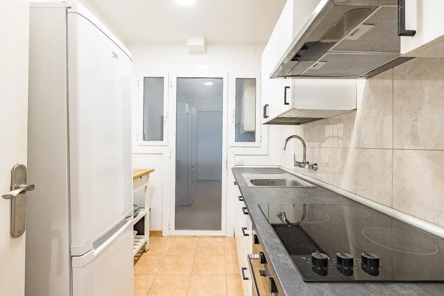 Piso con ascensor en venta en Nou Barris, imagen 3