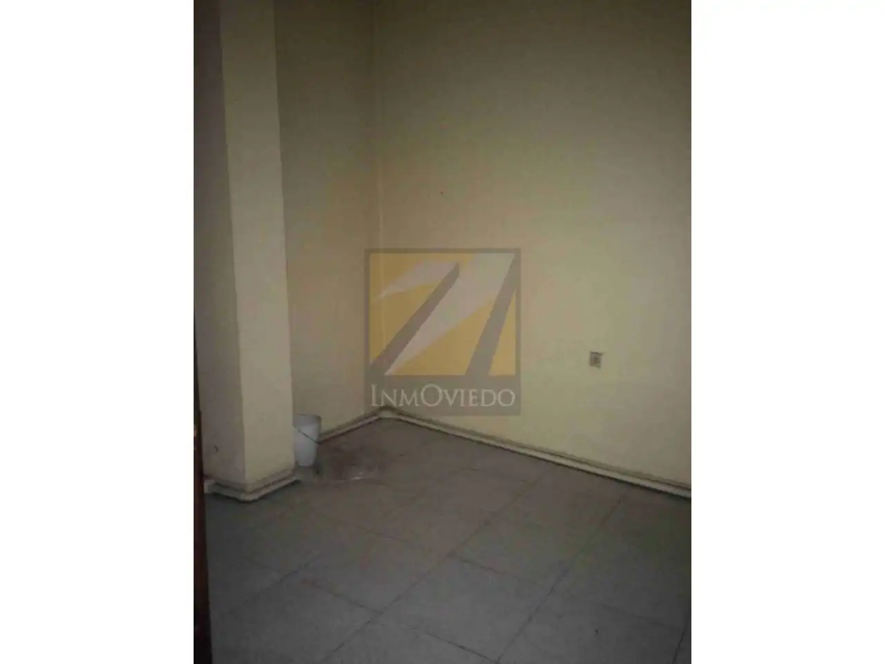Local comercial de lloguer a Sama, imagen 3