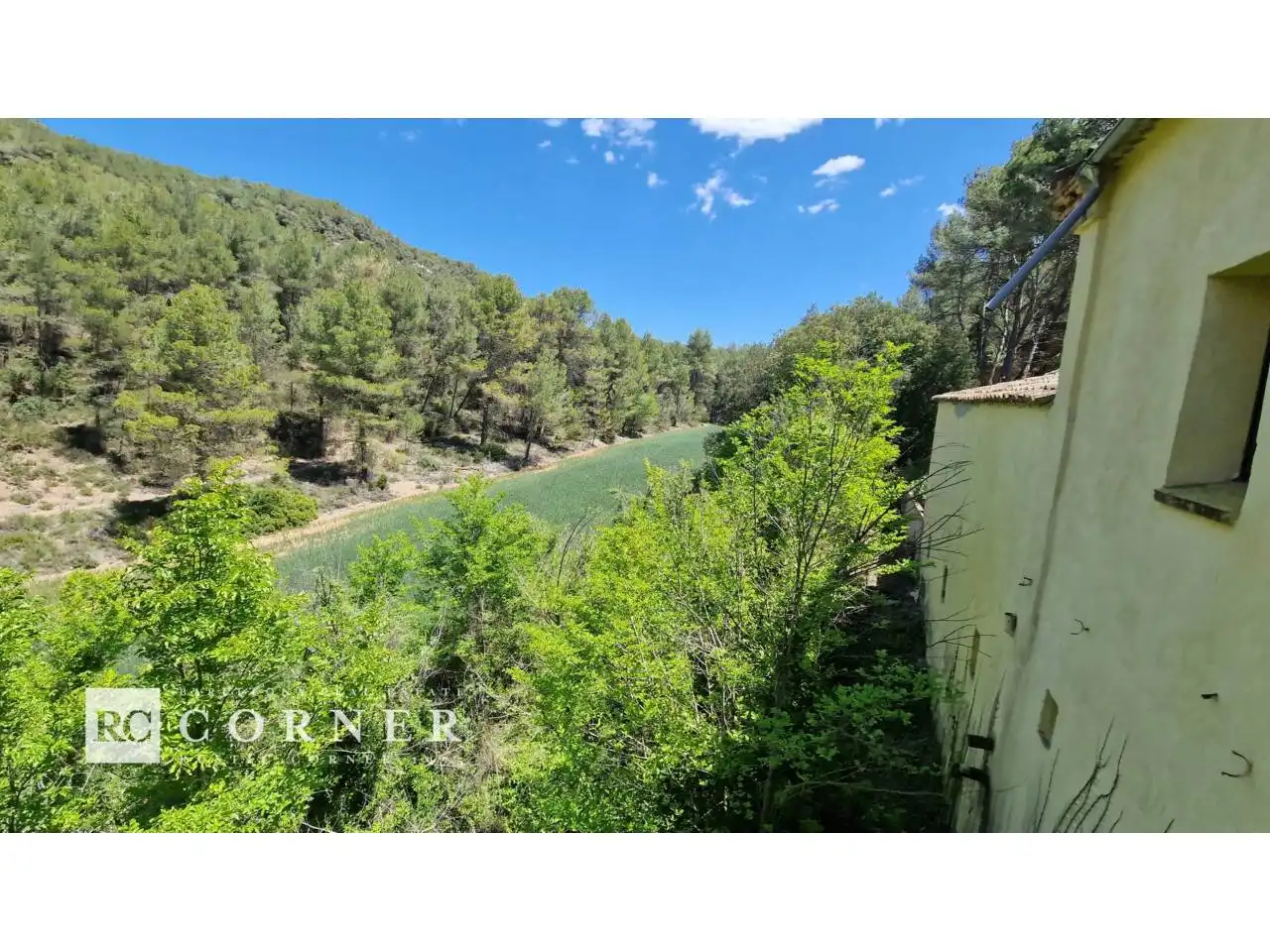 Country homes for sale in Santa Maria de Miralles