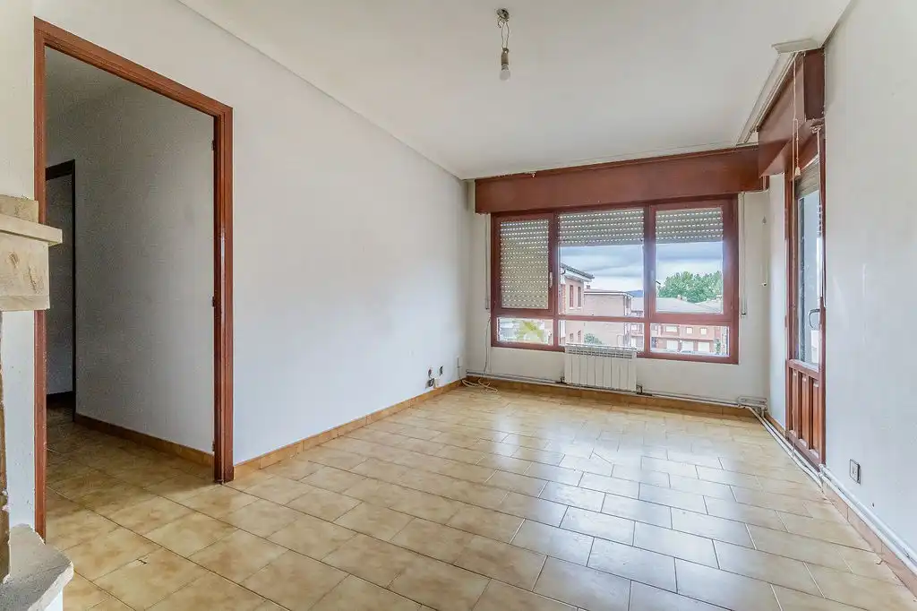 Piso en venta en Barrio Galaz, imagen 3