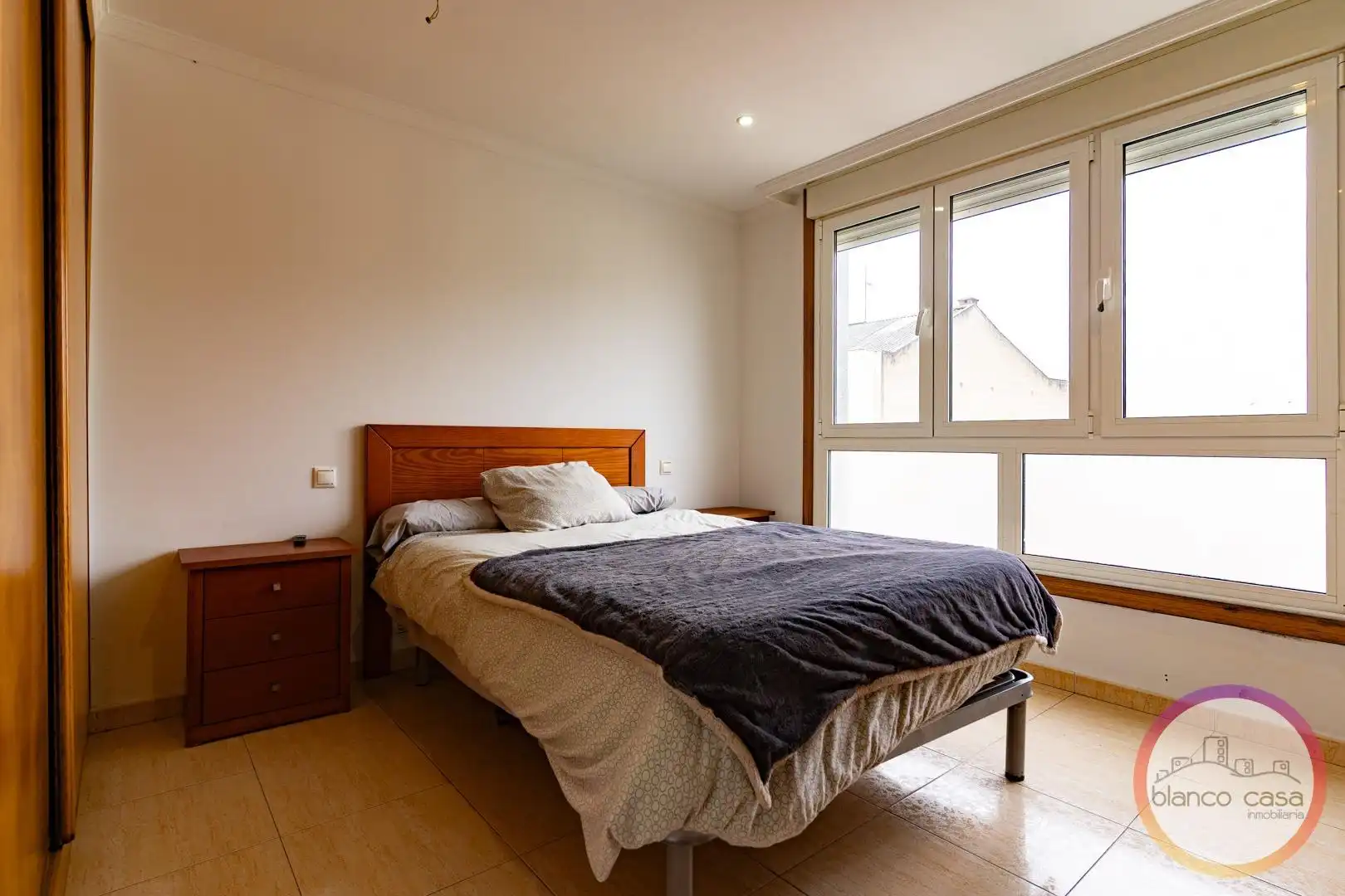 Bedroom of Flat for sale in Carballo