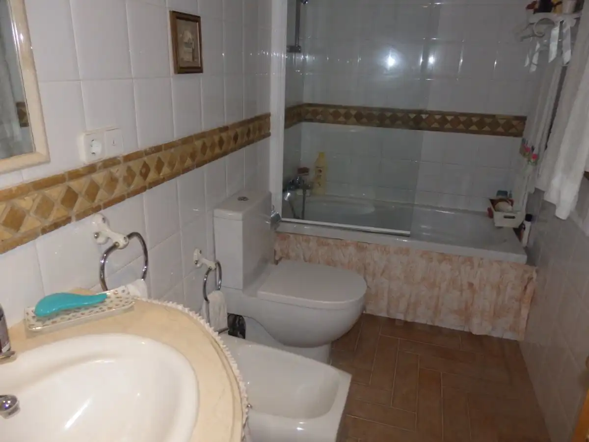 Baño de Casa o chalet en venta en Córdoba con Aire acondicionado, Terraza y Trastero