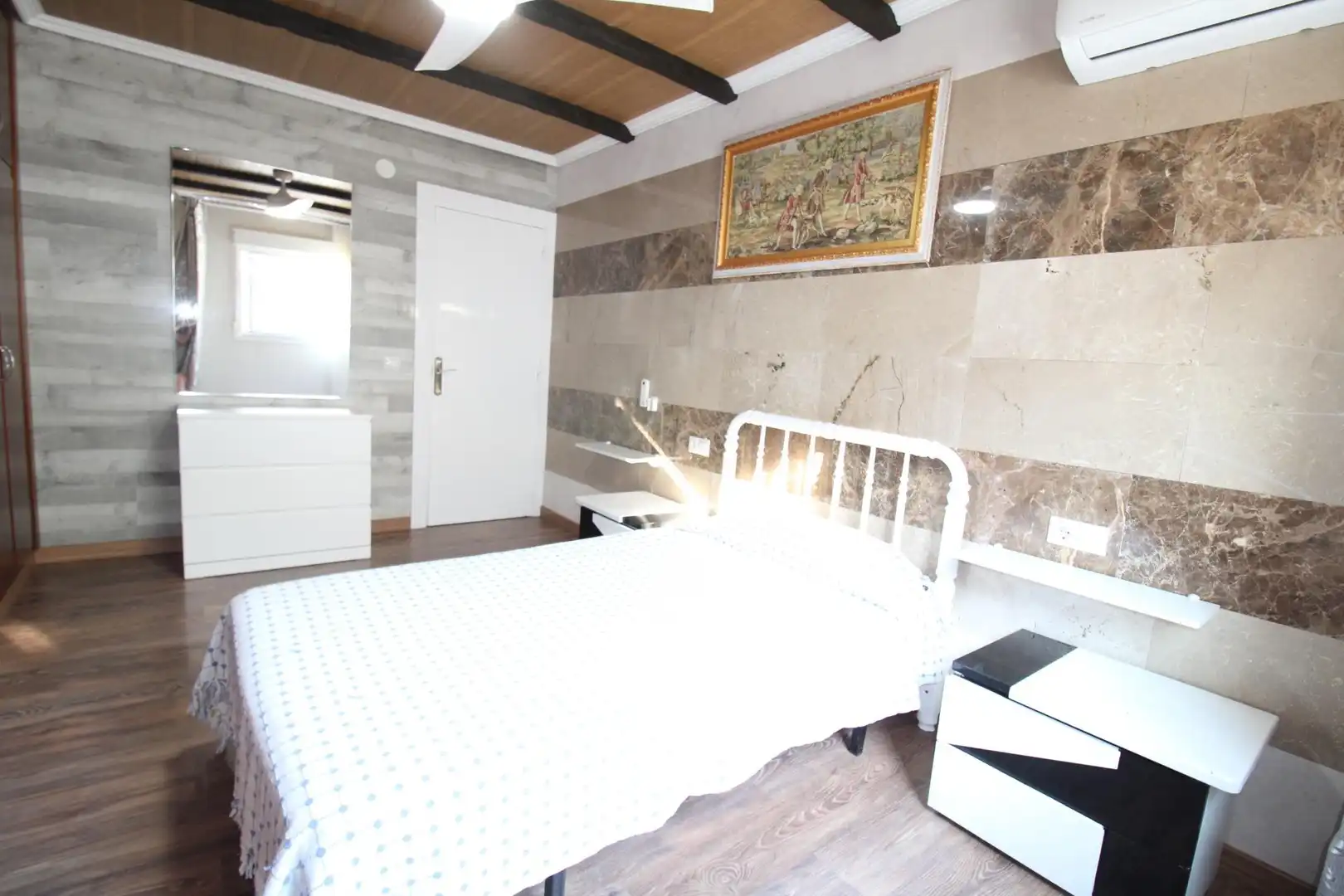Habitación de Piso de alquiler en Murcia con Aire acondicionado