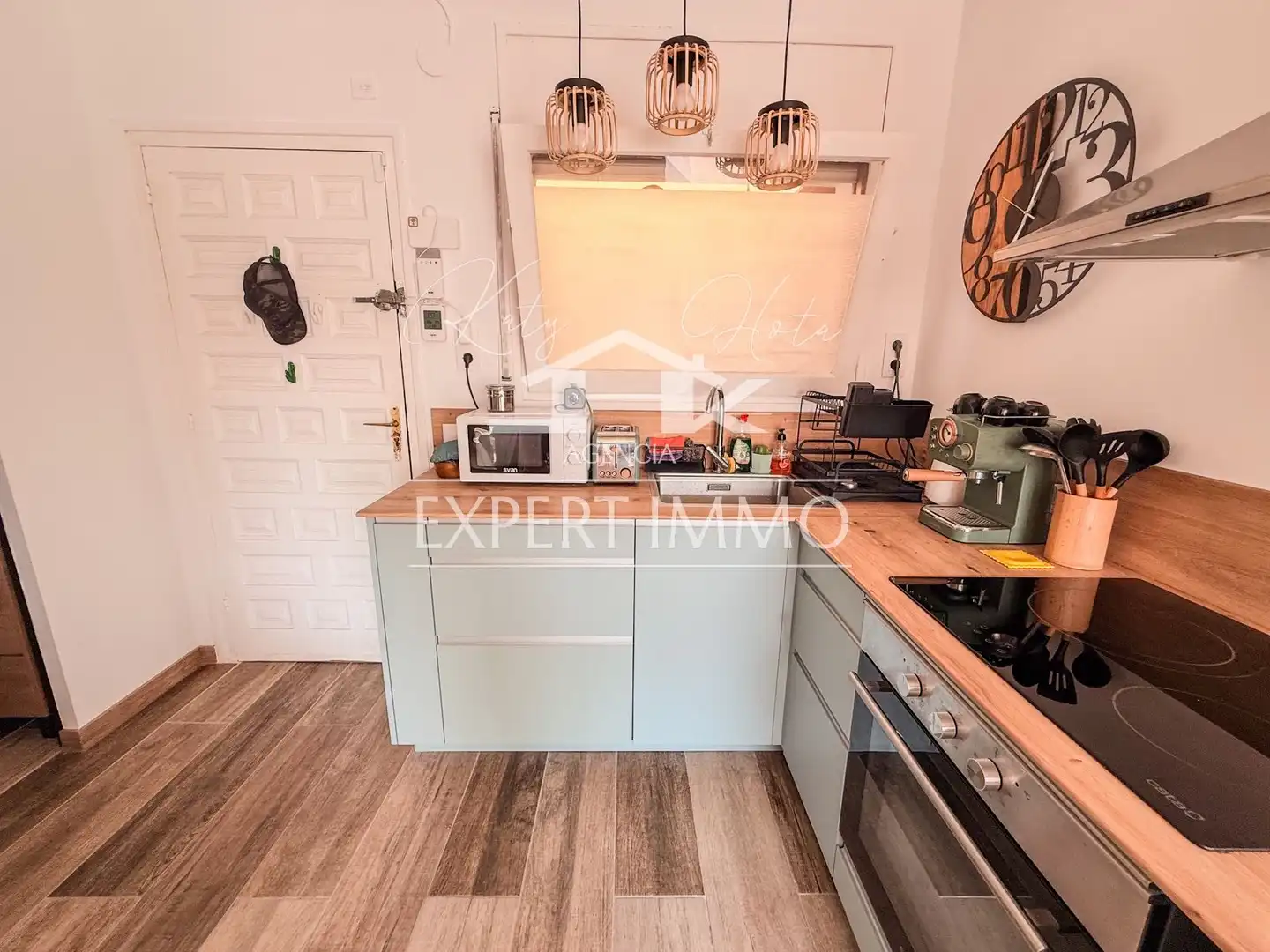 Cuina de Apartament en venda en Roses amb Aire condicionat, Calefacció i Terrassa