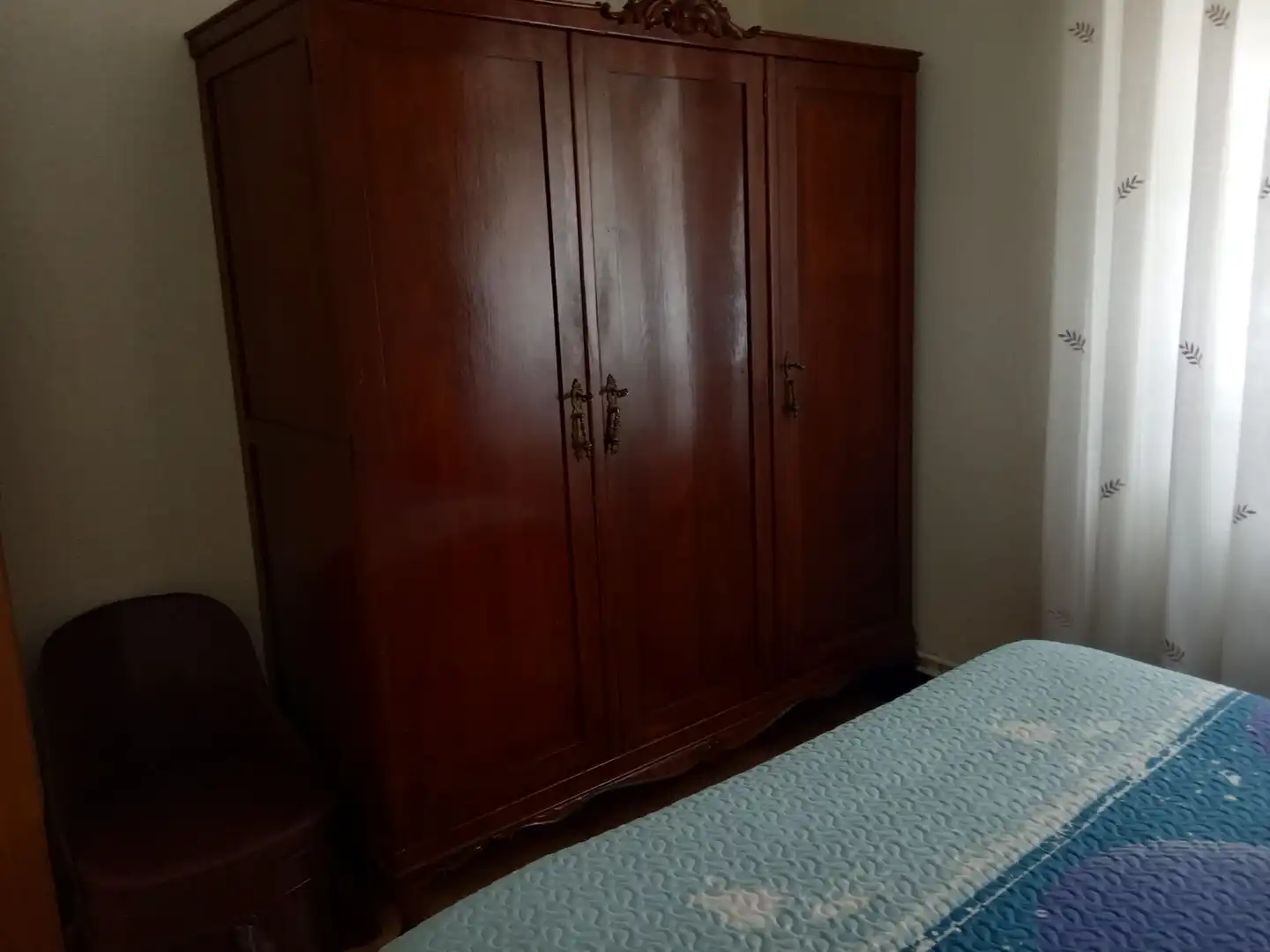 Habitación de Casa o chalet en venta en Ourense Capital  con Calefacción, Jardín privado y Terraza