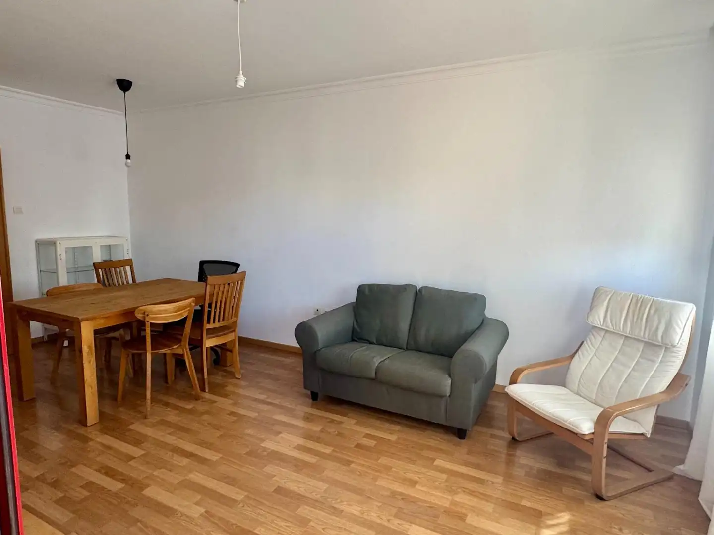 Piso de alquiler en Martín Carpena - Torre del Río