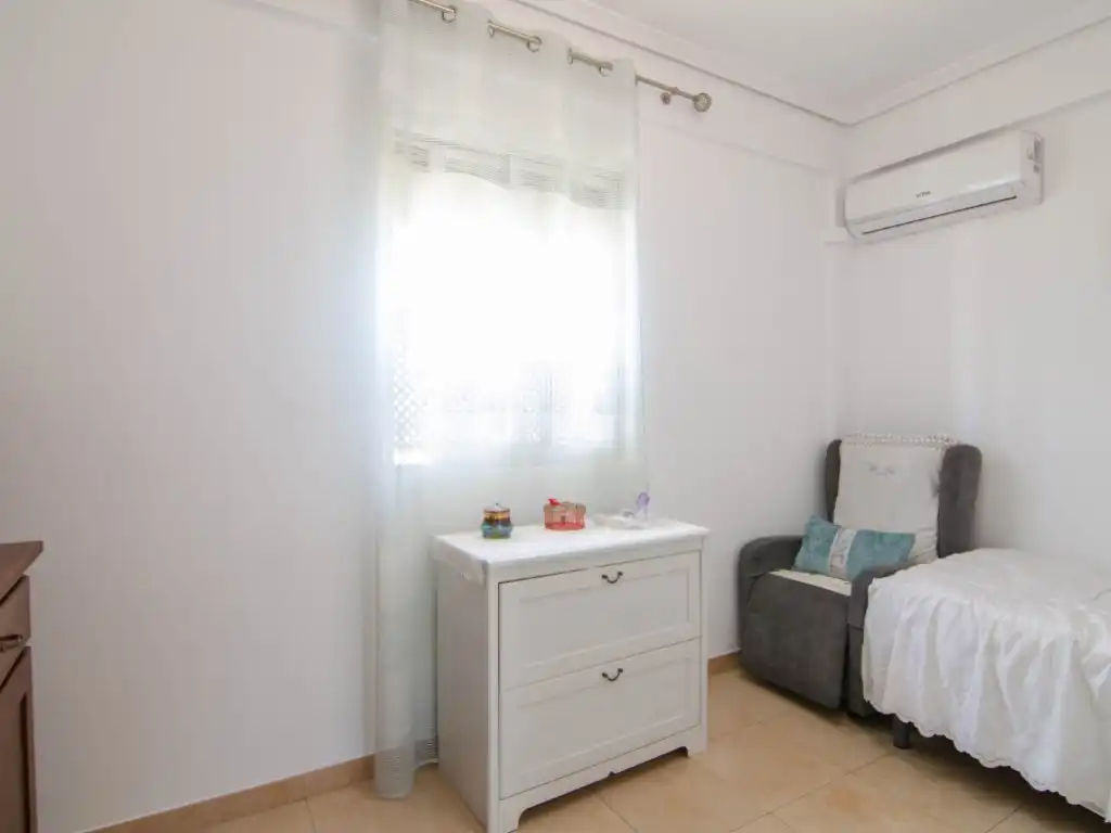 Dormitori de Casa o xalet en venda en La Rinconada